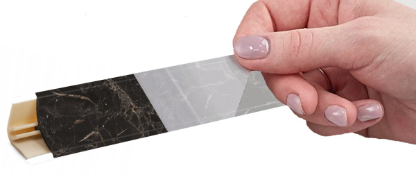 Плинтус LB 15 Мрамор Марквина чёрный 3,0 м 20