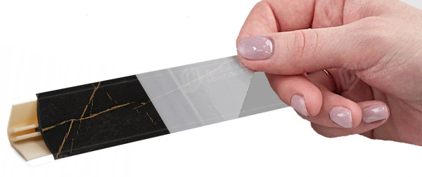 Плинтус LB 15 Каспий чёрное золото 3,0 м 67