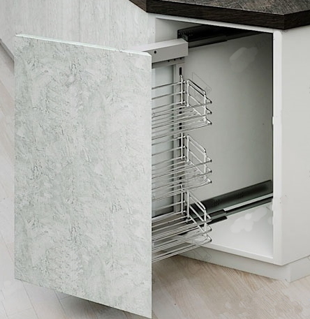 Корзина угловая с дововодчиком 250 3х ярусная Хром боковое крепление левое направляющие BLUM полного выдвижения STARAX 30 кг.