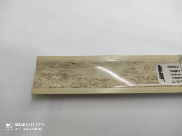 Плинтус LB-23 3м Ниагара (Мрамор розовый) 634