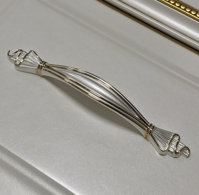 Ручка скоба ANA 96 Белый с золотым декором